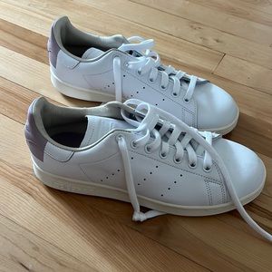 NWOT STAN SMITH Adidas sneakers lavender back